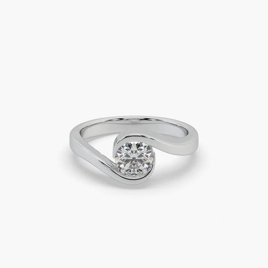 Guru Jewel's Round Solitaire Studded Exclusive Silver Ring For Her