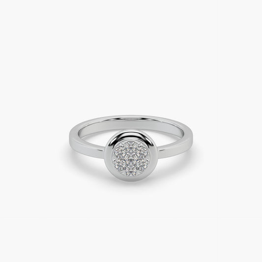 Guru Jewel's Round Diamond Studded Fascinating Silver Ring For Her