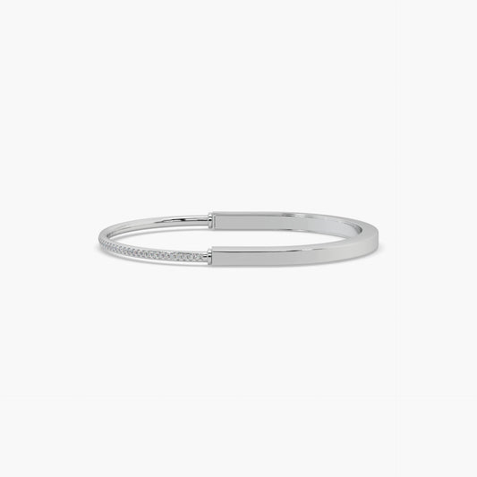 Guru Jewel's Stunning Design With Round Diamond Studded Silver Bracelet For Her