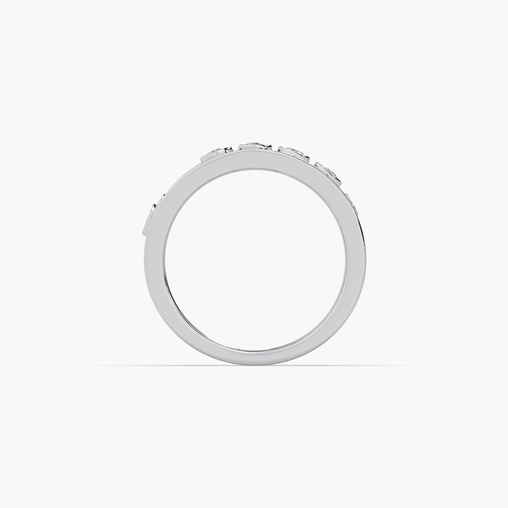 Guru Jewel's Round Diamond Studded Fashion Silver Ring For Her