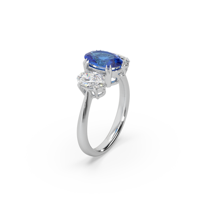 Exclusive Oval Shape Stone 925 Silver Moissanite Studded Ladies Ring For Her