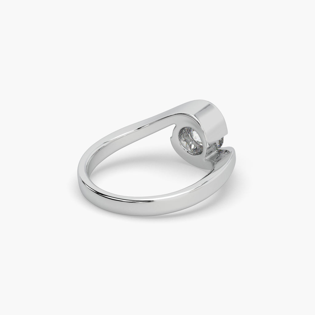 Guru Jewel's Round Solitaire Studded Exclusive Silver Ring For Her