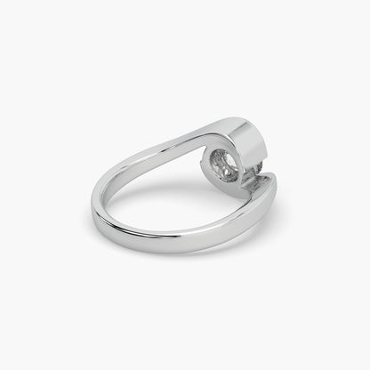 Guru Jewel's Round Solitaire Studded Exclusive Silver Ring For Her