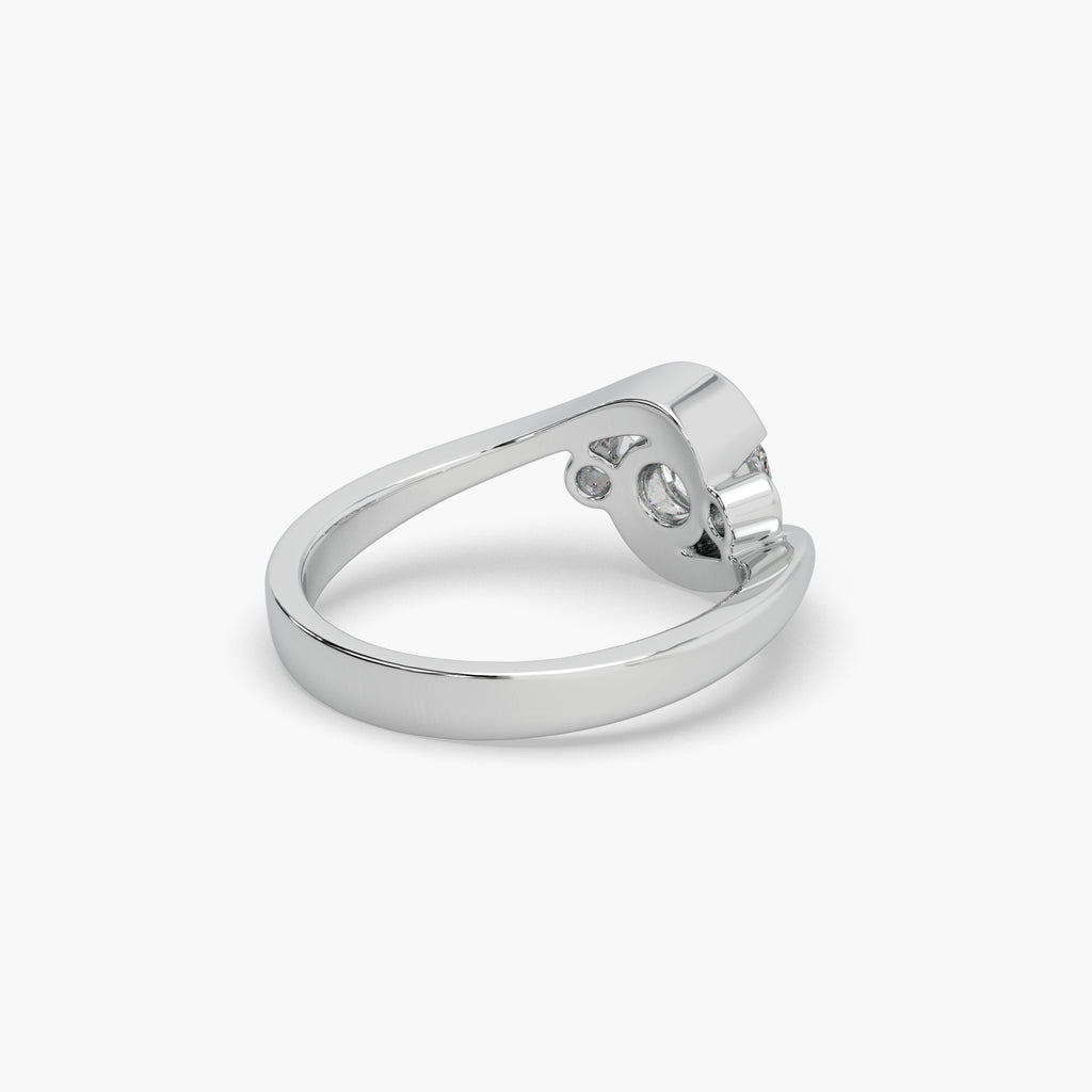 Guru Jewel's Fascinating Round Diamond Studded Silver Ring For Her