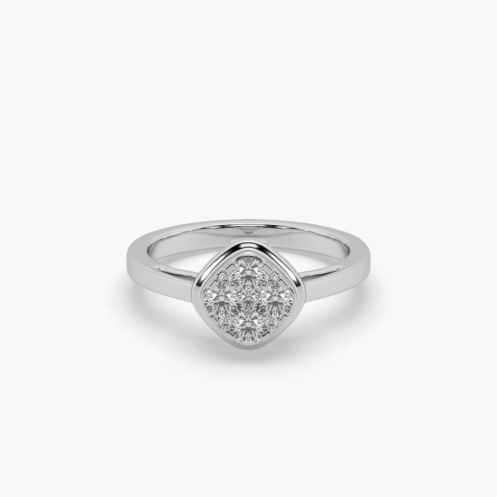 Guru Jewel's Round Diamond Studded Alluring Silver Ring For Her