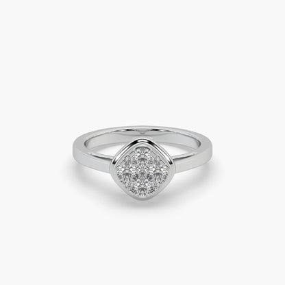 Guru Jewel's Round Diamond Studded Alluring Silver Ring For Her
