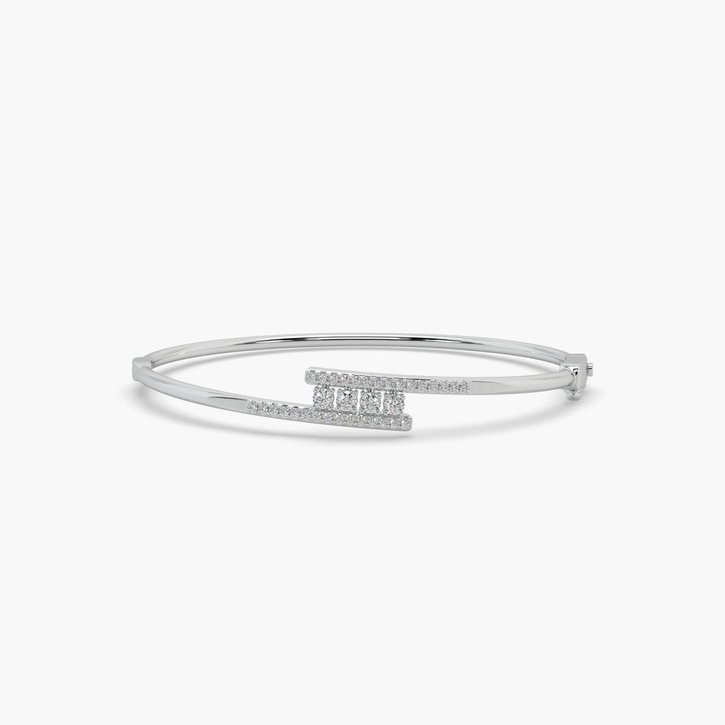 Guru Jewel's Round Diamond Studded Fascinating Silver Bracelet For Her