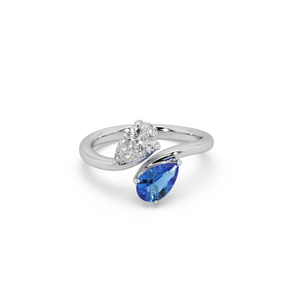 Attractive 925 Silver And Pears Shape Fancy Diamond Ladies Ring For Her